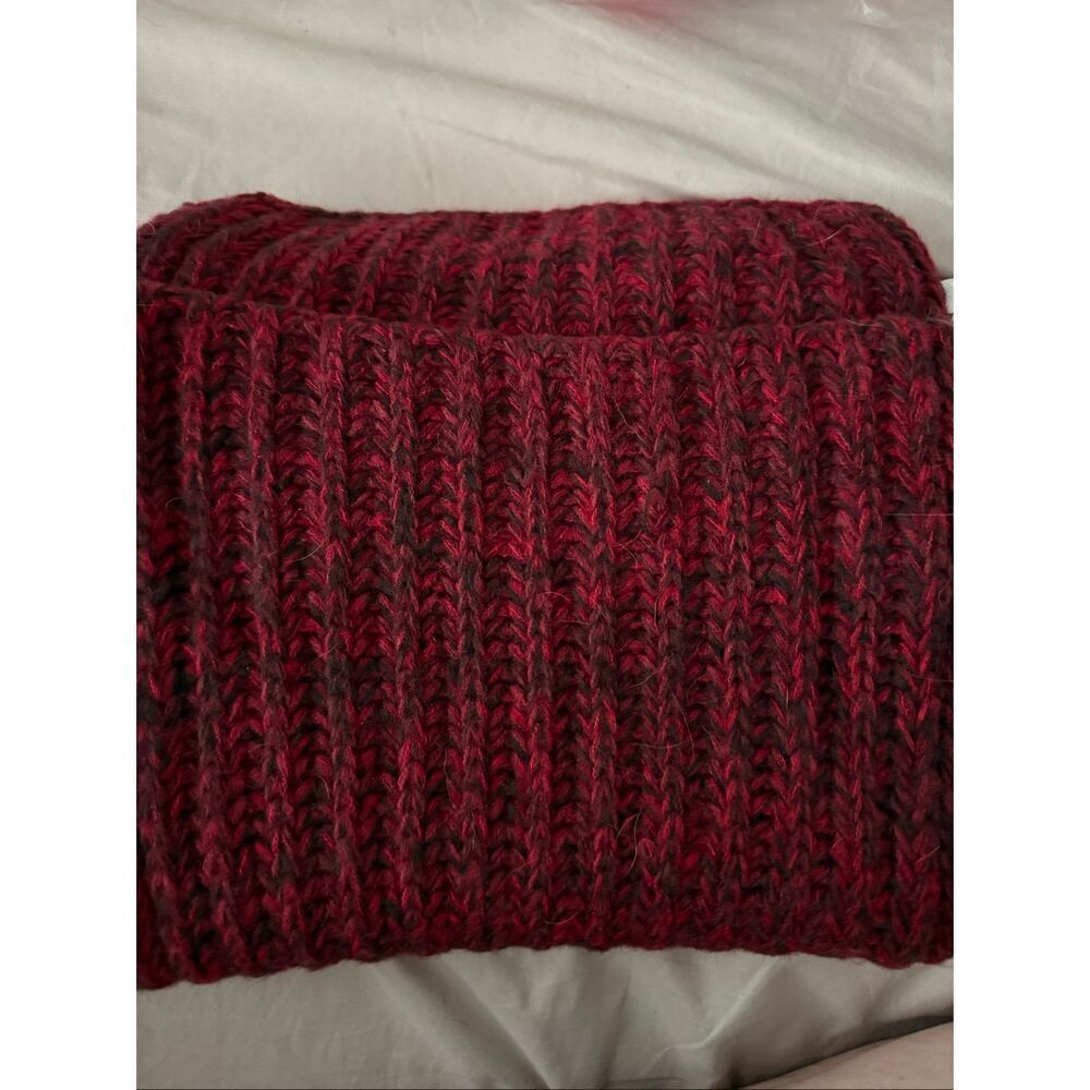 Gap Burgundy Scarf